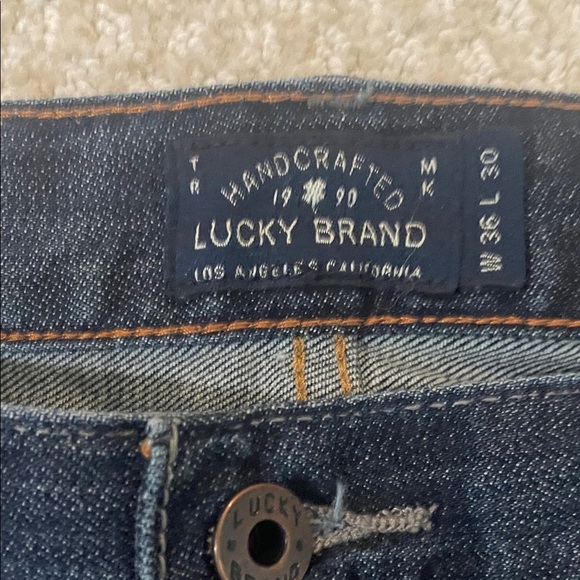 Lucky Brand Men's Deep Indigo Straight Jeans - Picture 4 of 6